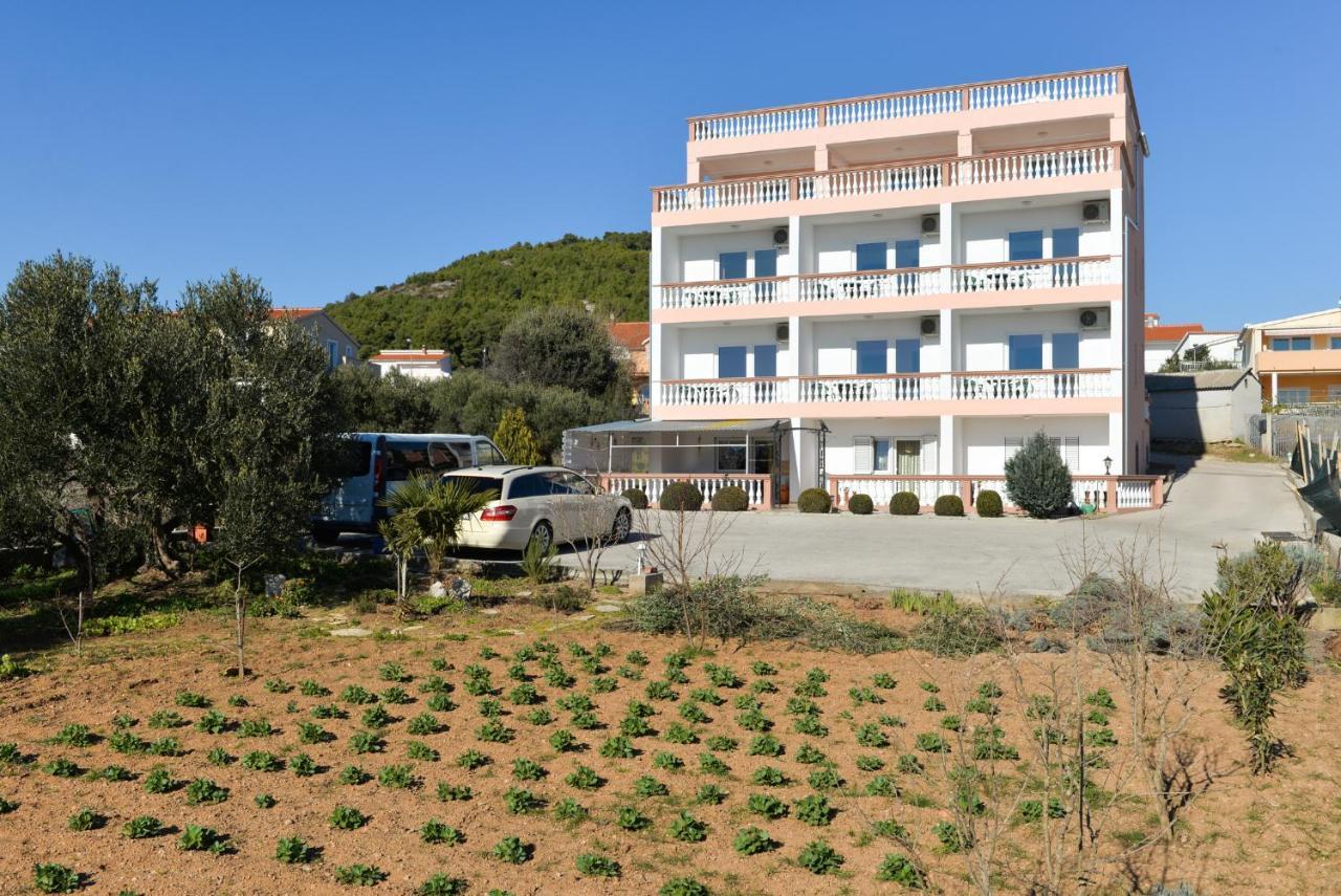 Villa San Marco Tribalj Exteriör bild